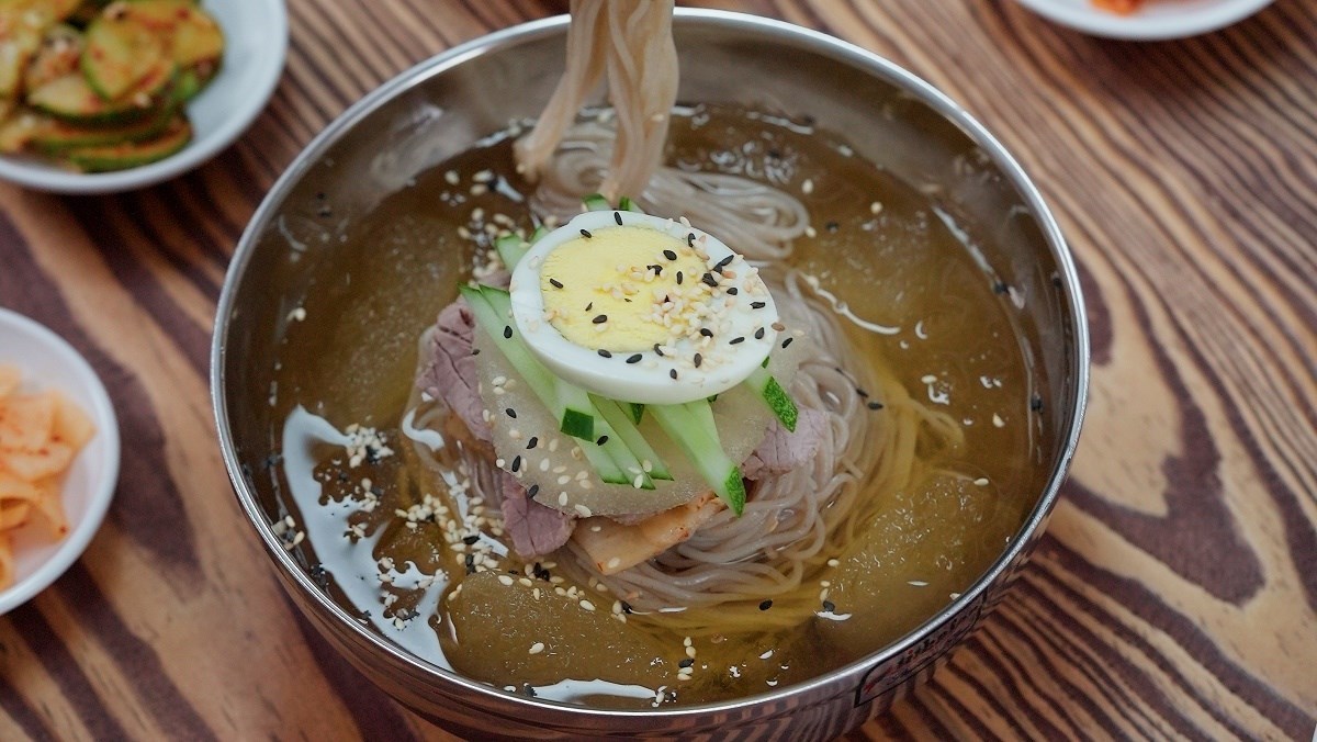 Naengmyeon - Mì Lạnh