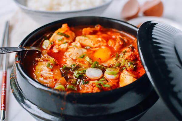 Sundubu-jjigae - Đậu Phụ Hầm Cay