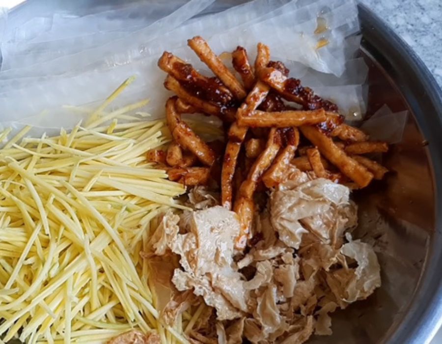 Bánh tráng trộn chay